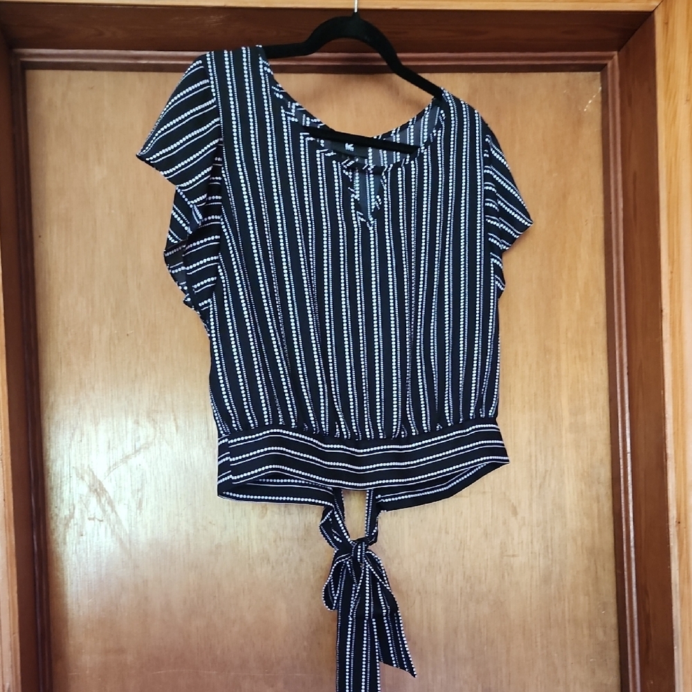 Black and White Striped Women's Top